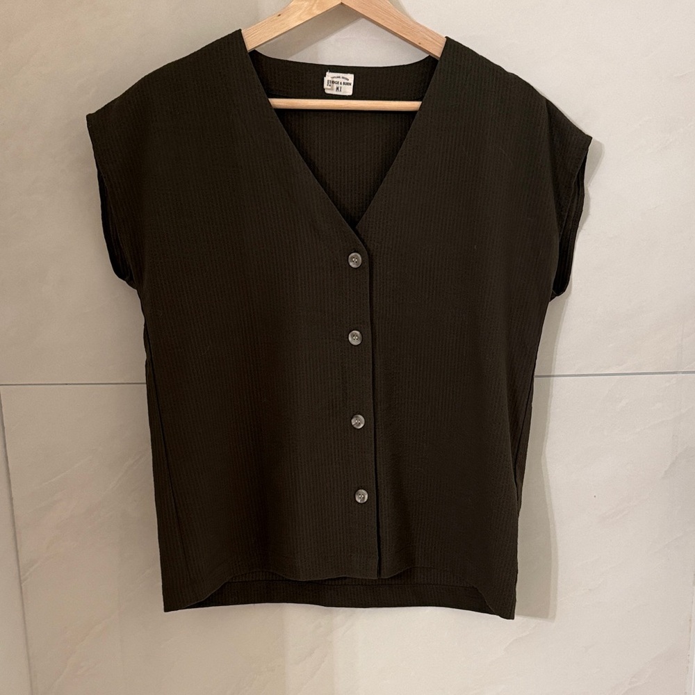 Bridge & Burn Dark Olive Green Stripe Women’s  BlouseButton-Down Top Size S